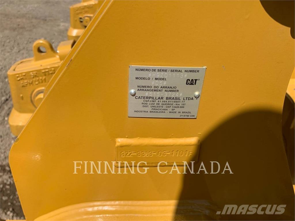 CAT D5-17 Buldozer sobre oruga