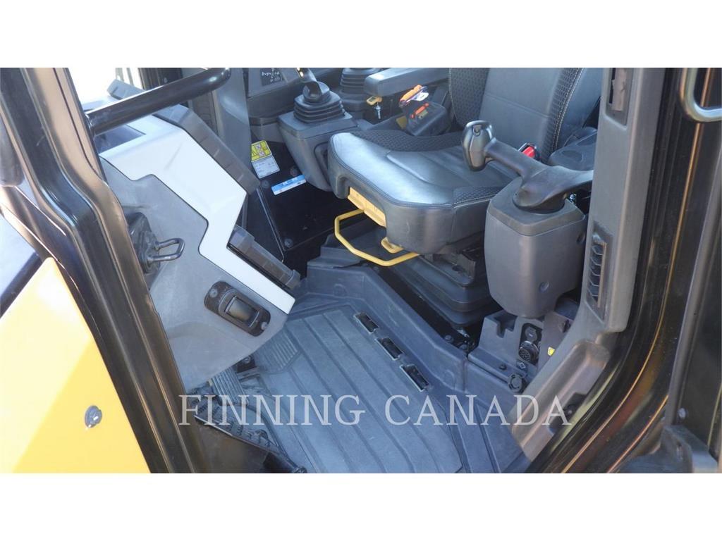 CAT D5-17 Buldozer sobre oruga