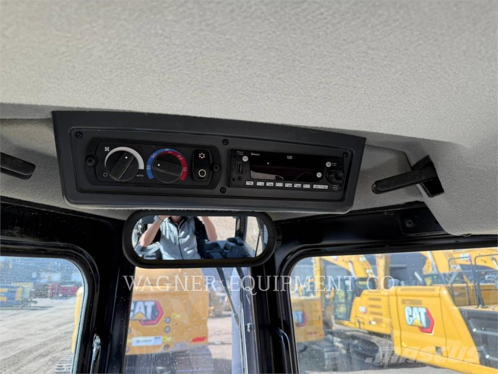 CAT D5 VP Buldozer sobre oruga