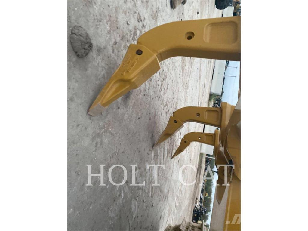 CAT D5 VP Buldozer sobre oruga