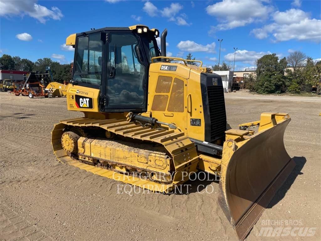 CAT D5K2LGP Buldozer sobre oruga