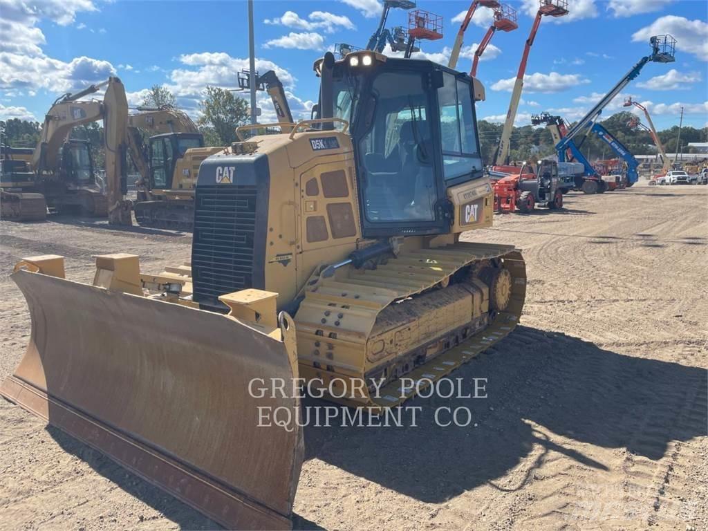 CAT D5K2LGP Buldozer sobre oruga