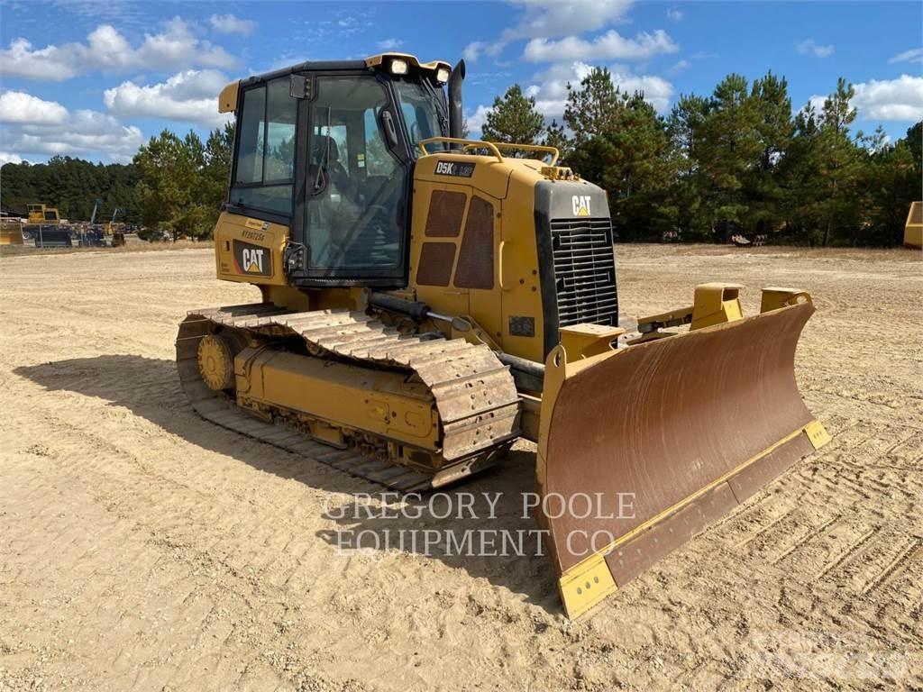 CAT D5K2LGP Buldozer sobre oruga