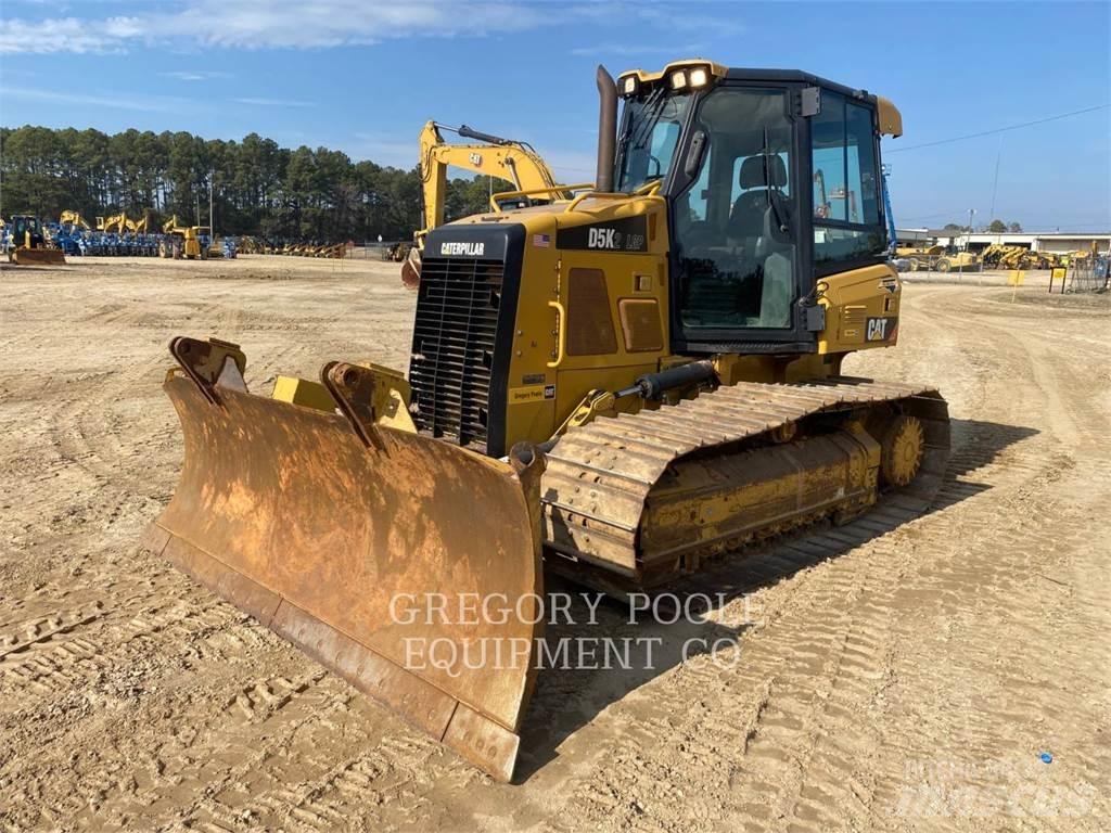 CAT D5K2LGP Buldozer sobre oruga