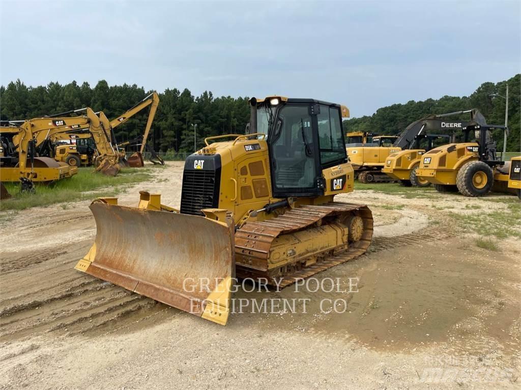 CAT D5K2LGP Buldozer sobre oruga