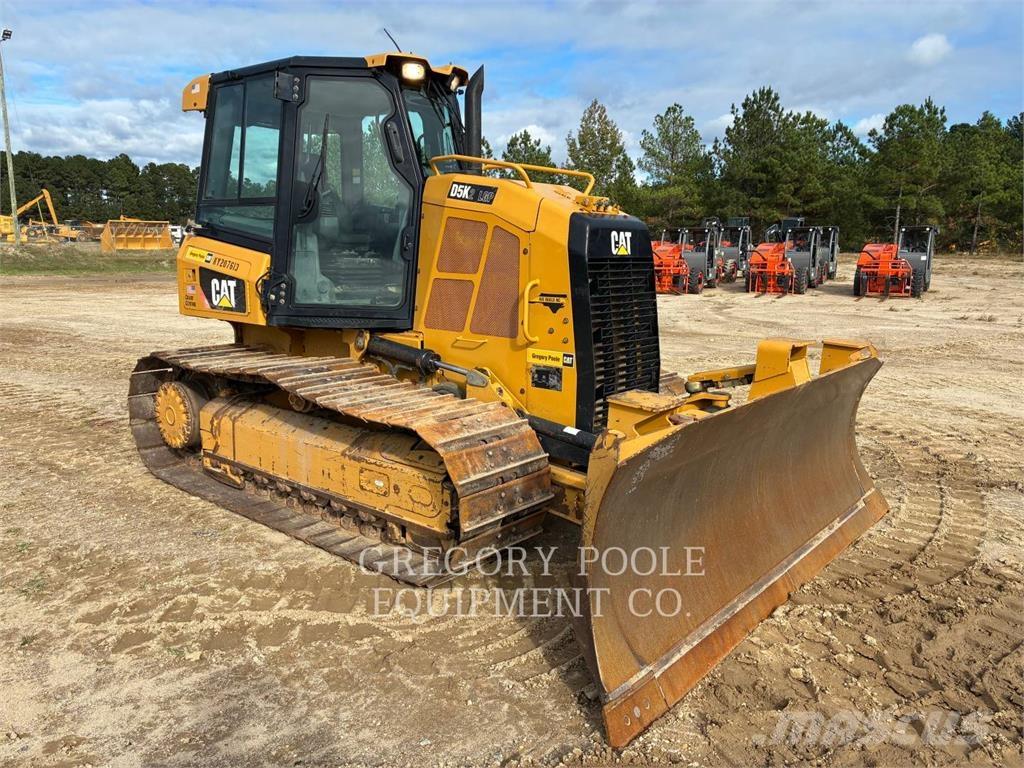 CAT D5K2LGP Buldozer sobre oruga