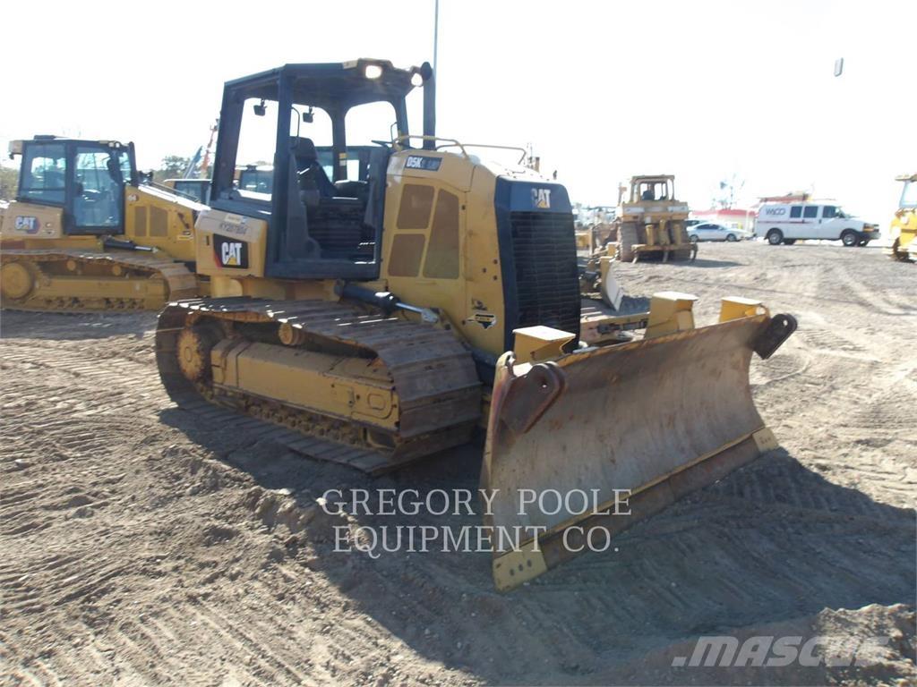 CAT D5K2LGP Buldozer sobre oruga