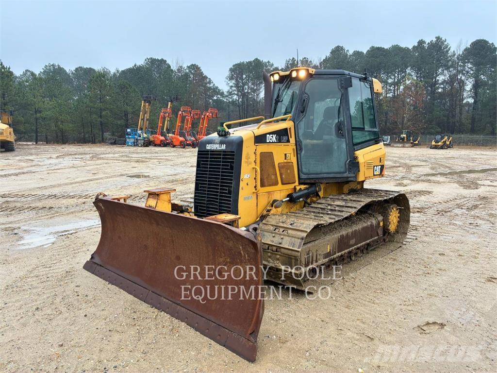 CAT D5K2LGP Buldozer sobre oruga