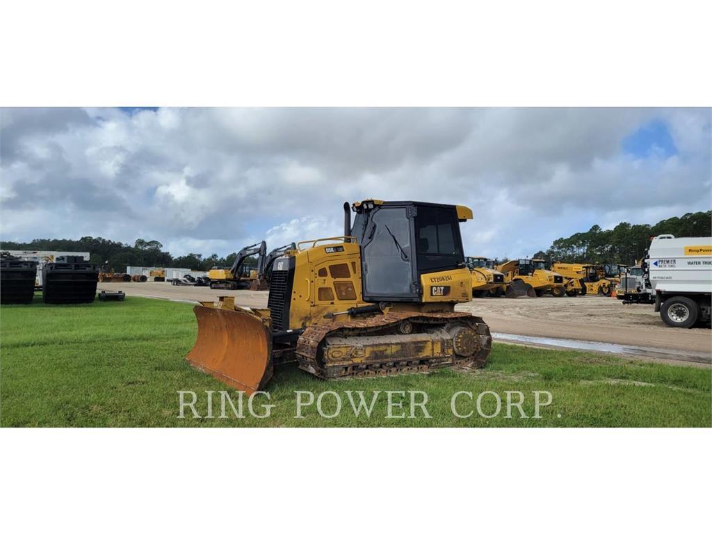 CAT D5K2LGPCAB Buldozer sobre oruga