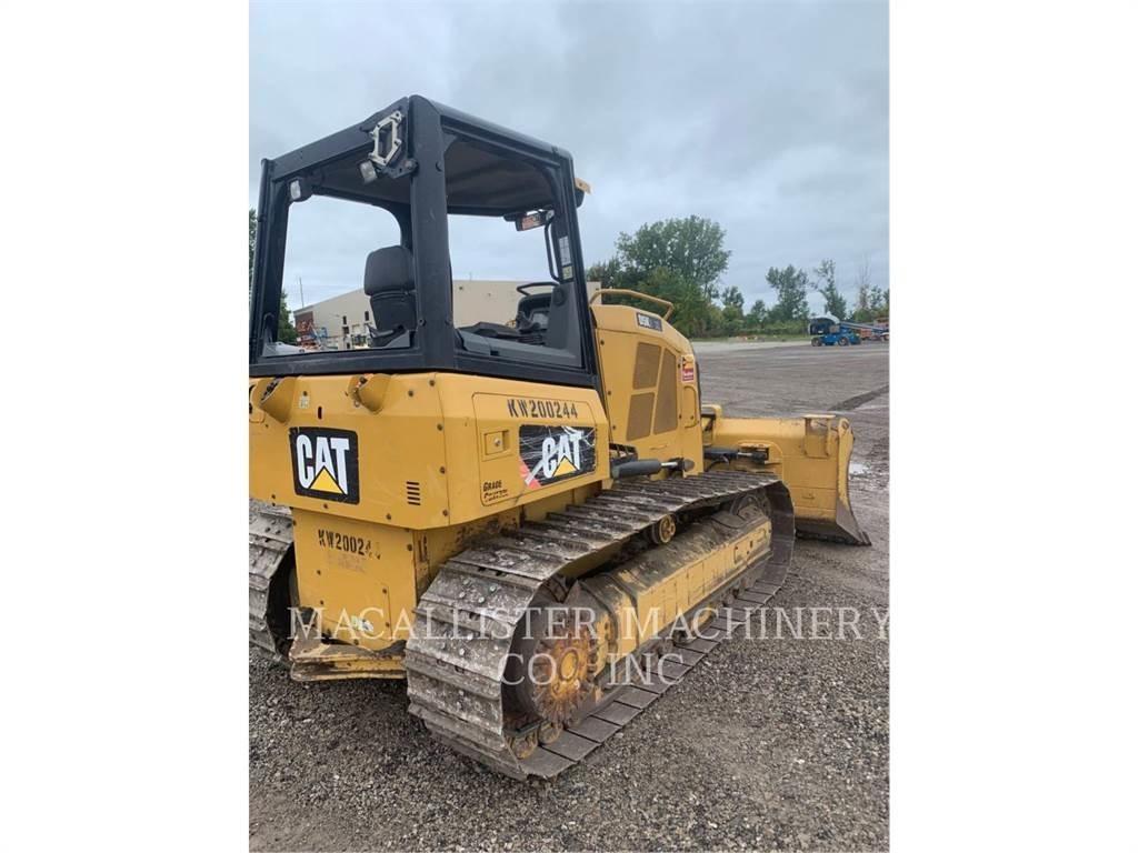 CAT D5K2XL Buldozer sobre oruga