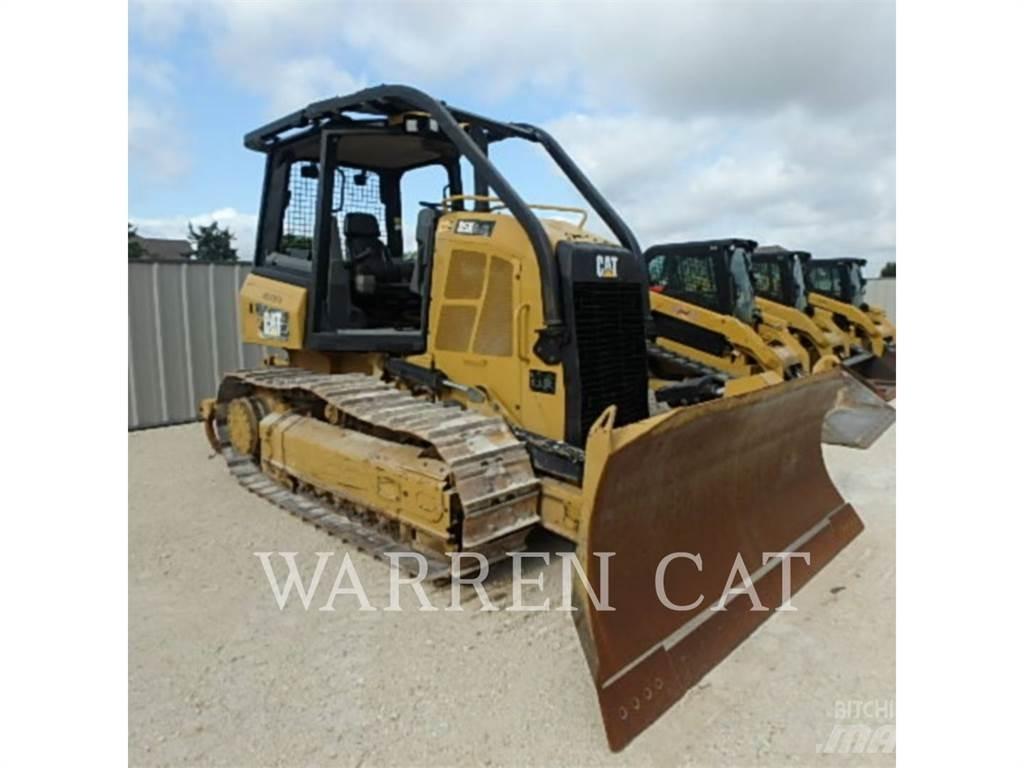 CAT D5K2XL Buldozer sobre oruga