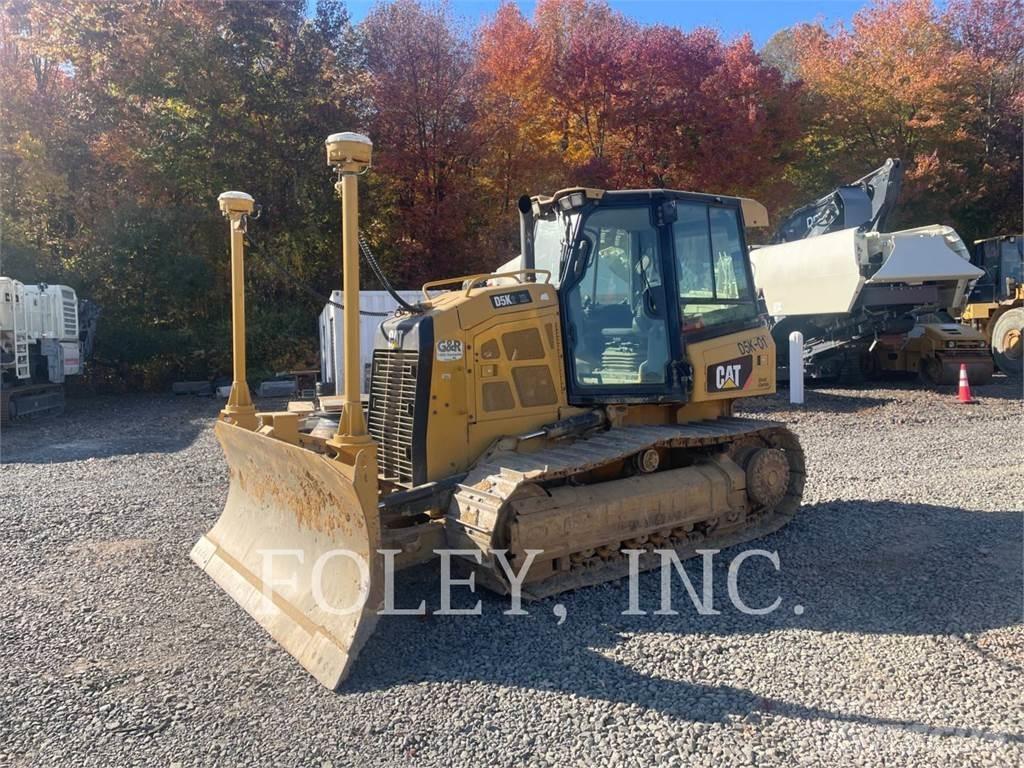 CAT D5K2XL Buldozer sobre oruga