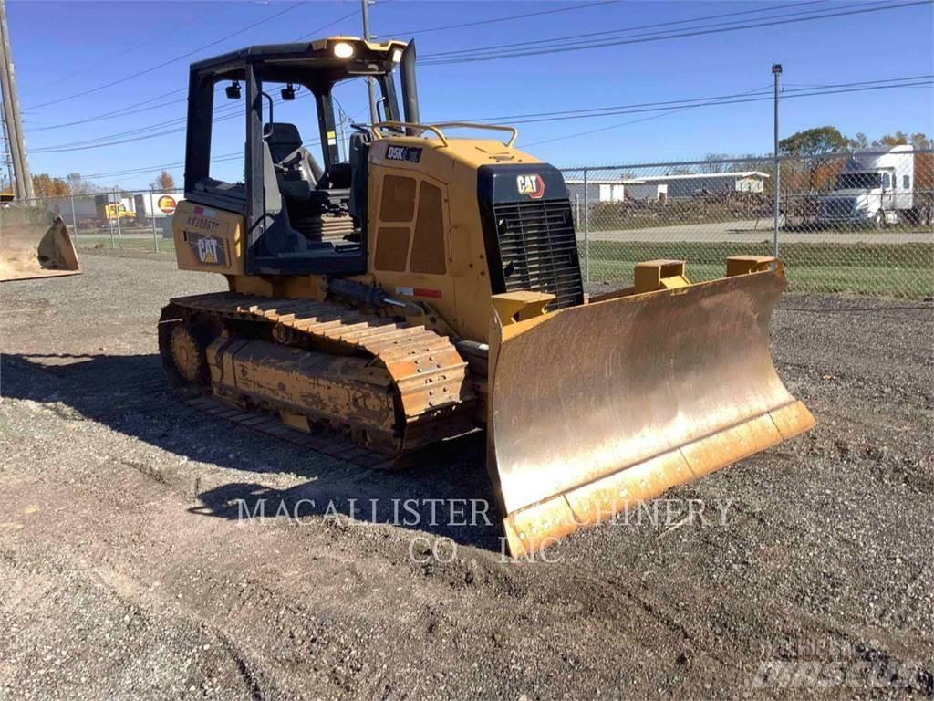 CAT D5K2XL Buldozer sobre oruga