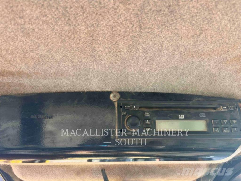 CAT D5KXL Buldozer sobre oruga