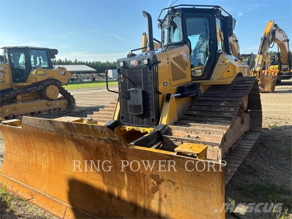 CAT D5VPEW Buldozer sobre oruga