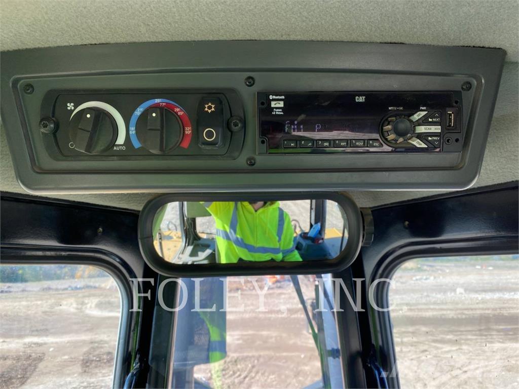 CAT D6-20 Buldozer sobre oruga