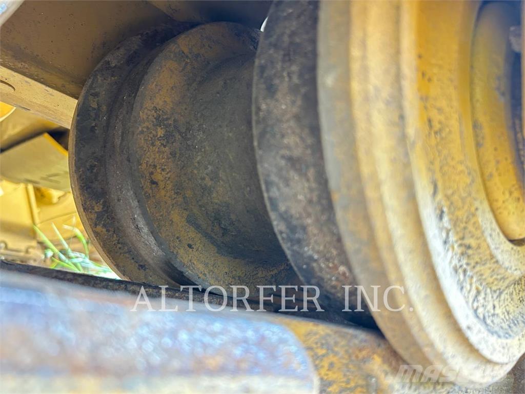 CAT D6-20XE SU Buldozer sobre oruga