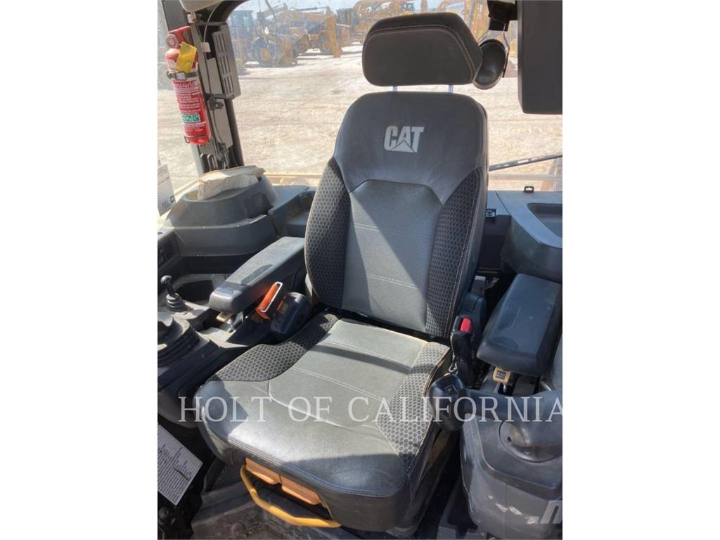 CAT D6 PA 3D Buldozer sobre oruga