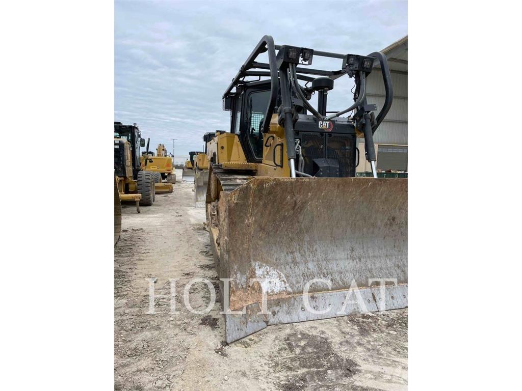 CAT D6 XE Buldozer sobre oruga
