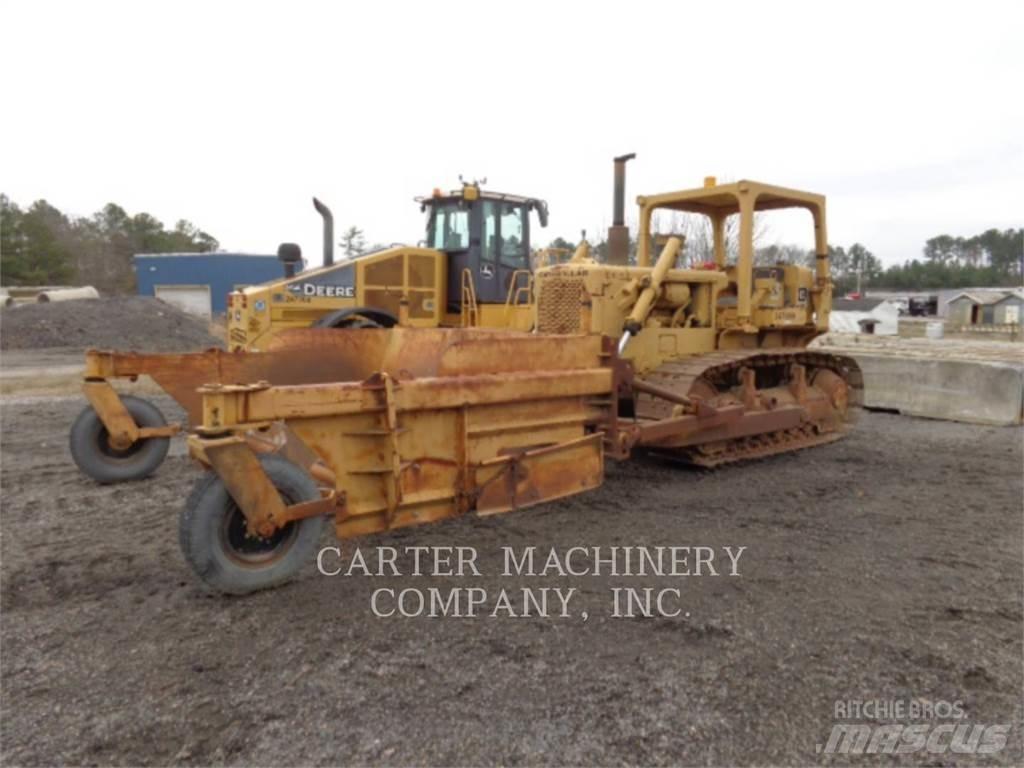 CAT D6C Buldozer sobre oruga