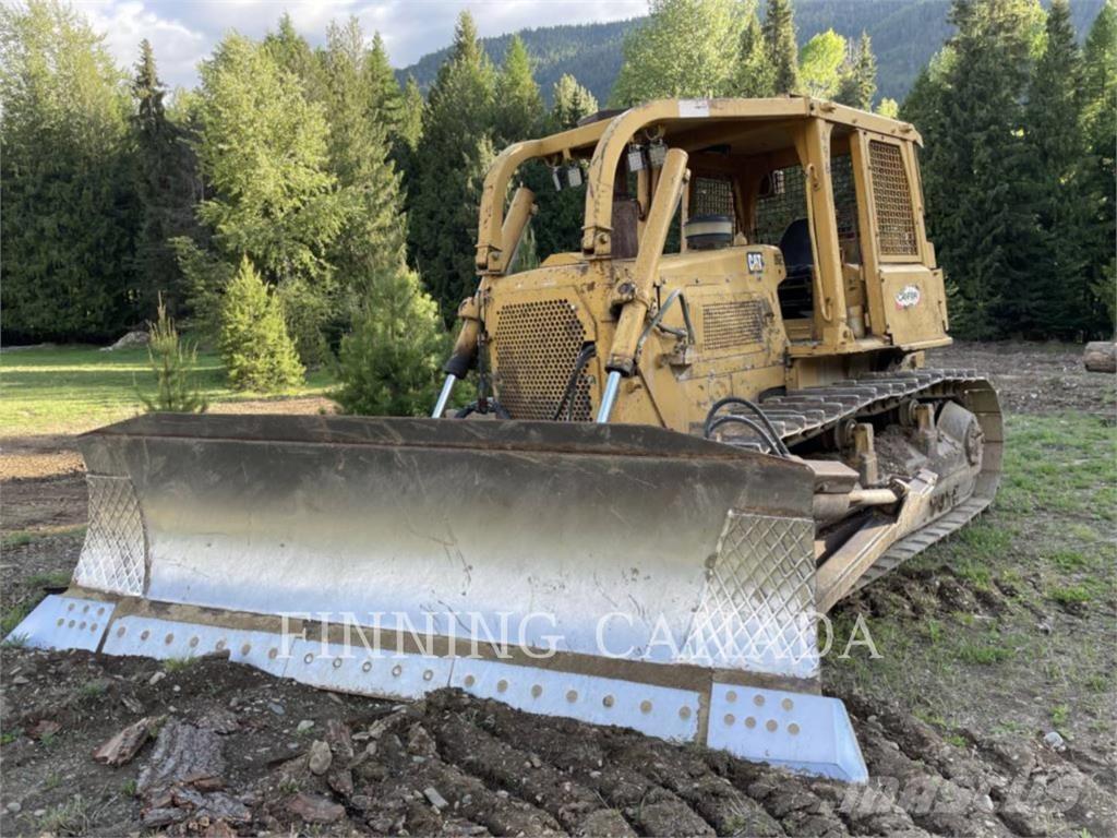 CAT D6E Buldozer sobre oruga