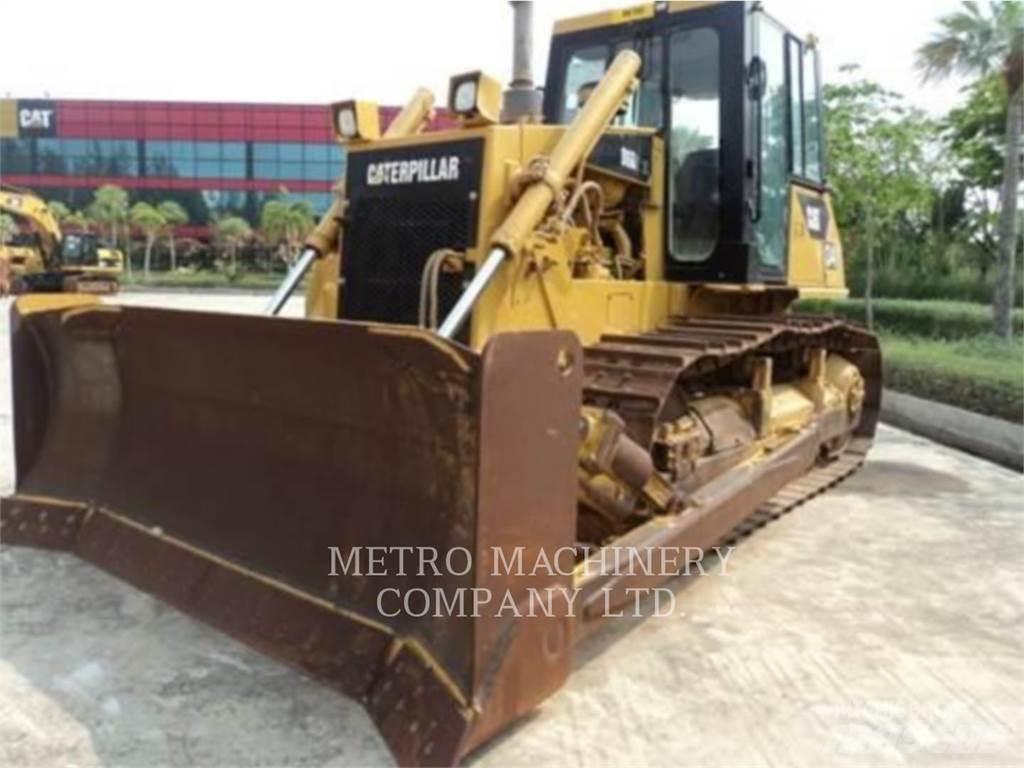 CAT D6G Buldozer sobre oruga