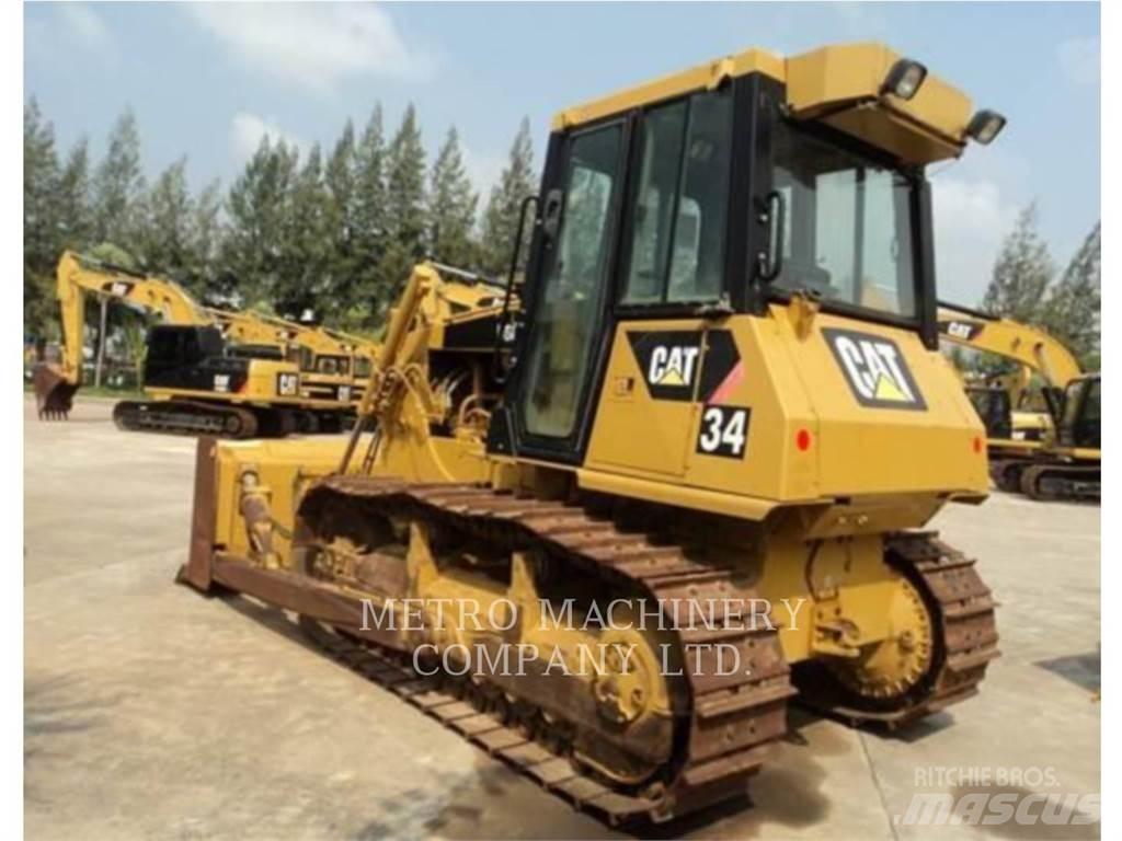 CAT D6G Buldozer sobre oruga