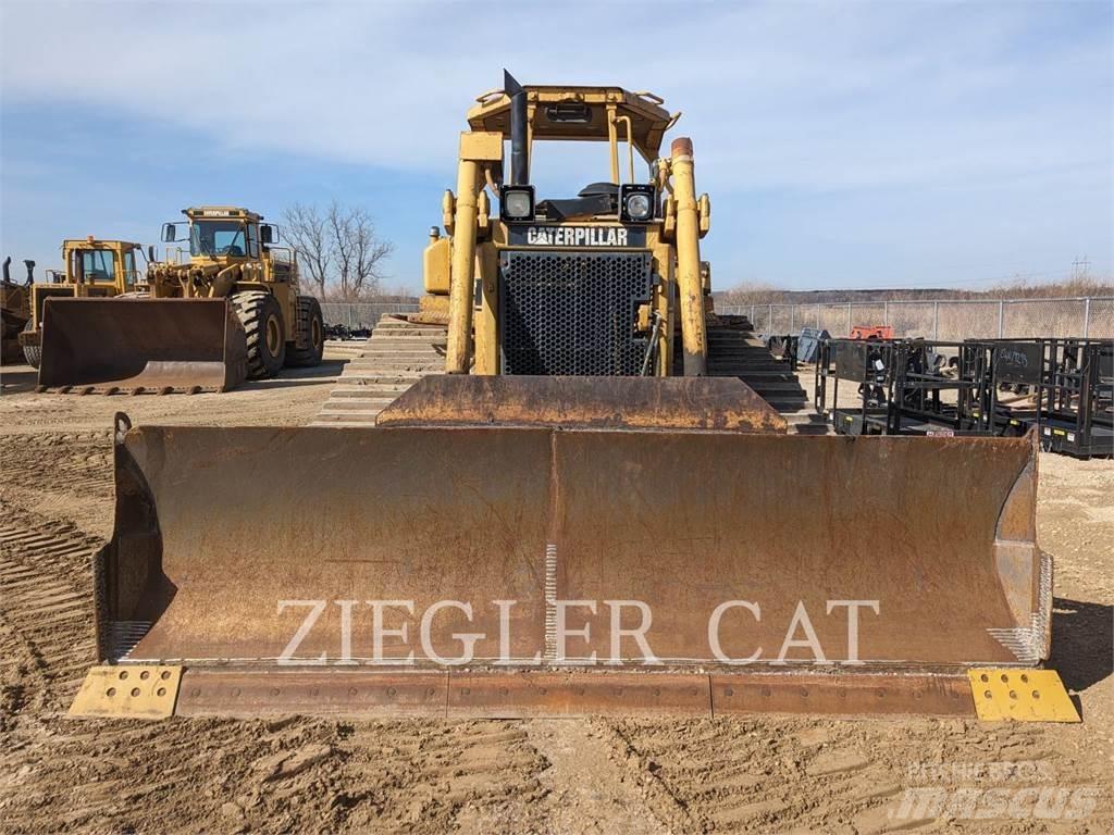 CAT D6H Buldozer sobre oruga