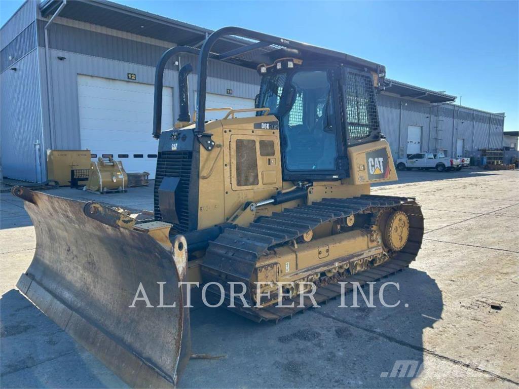 CAT D6K2 LGP Buldozer sobre oruga