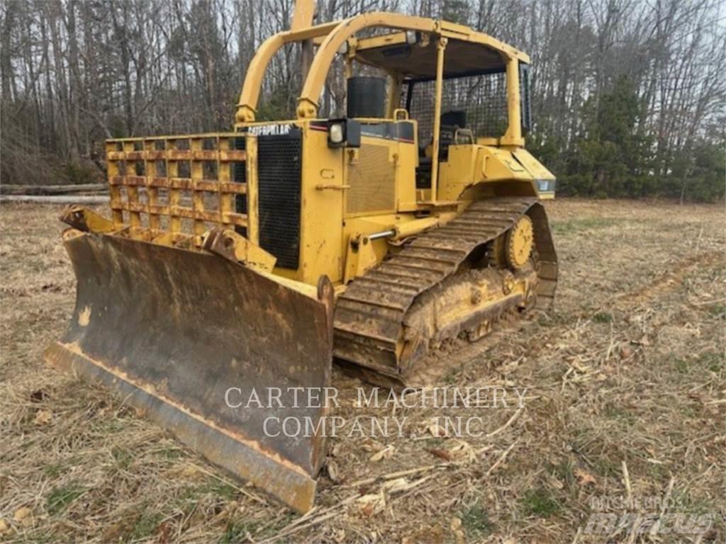 CAT D6MXL Buldozer sobre oruga