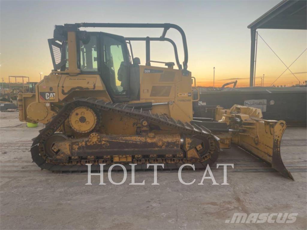 CAT D6N LGP Buldozer sobre oruga