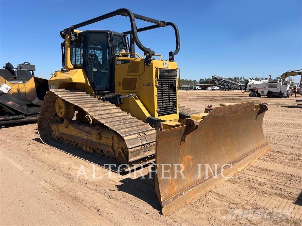 CAT D6N LGP Buldozer sobre oruga