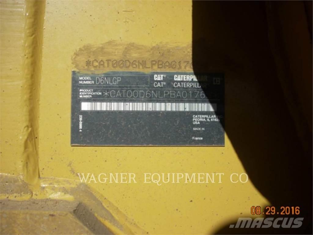 CAT D6N LGP Buldozer sobre oruga
