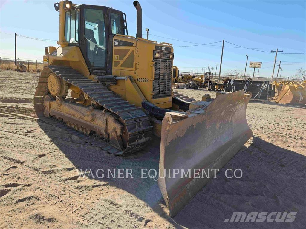 CAT D6N LGP Buldozer sobre oruga