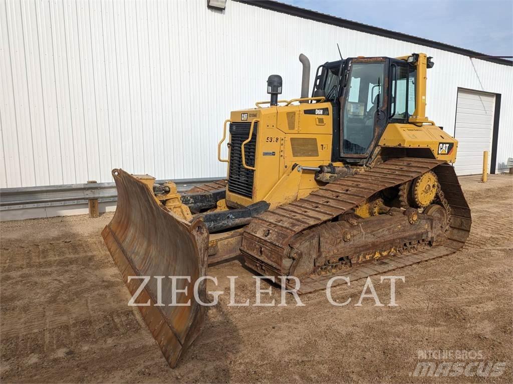 CAT D6NLGP Buldozer sobre oruga