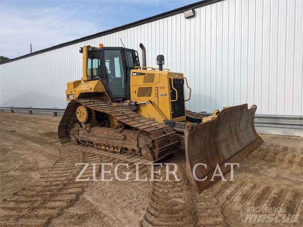 CAT D6NLGP Buldozer sobre oruga