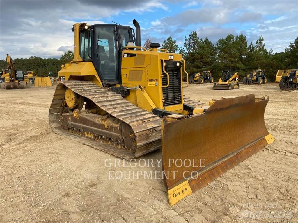 CAT D6NLGP Buldozer sobre oruga