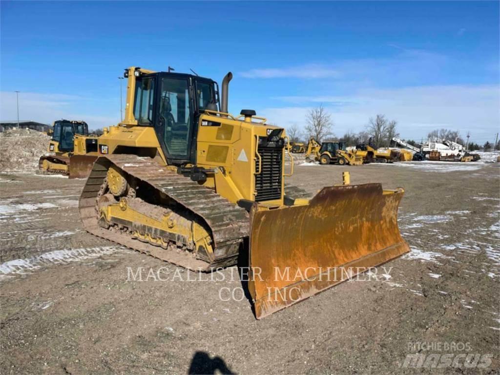 CAT D6NLGP Buldozer sobre oruga