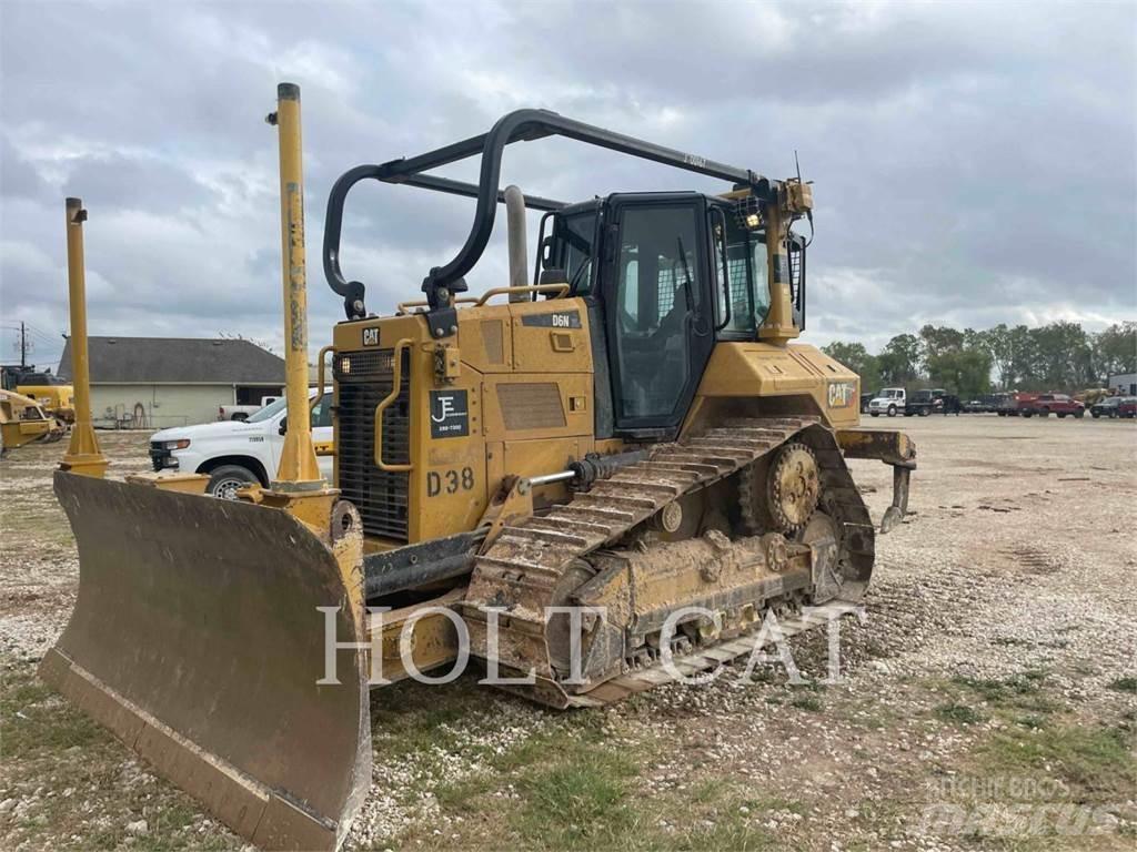 CAT D6NXL Buldozer sobre oruga