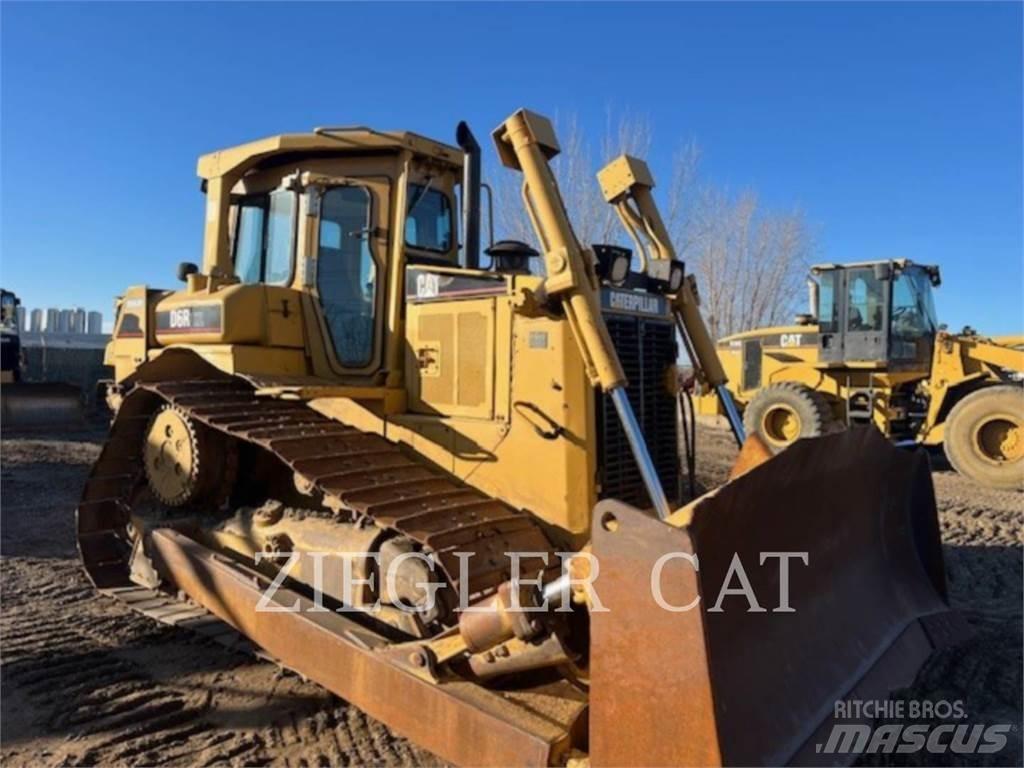 CAT D6R Buldozer sobre oruga