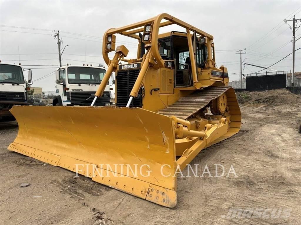 CAT D6R Buldozer sobre oruga