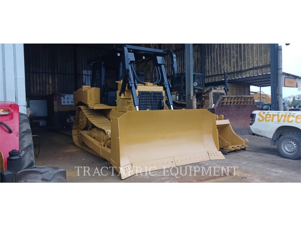 CAT D6R2 Buldozer sobre oruga