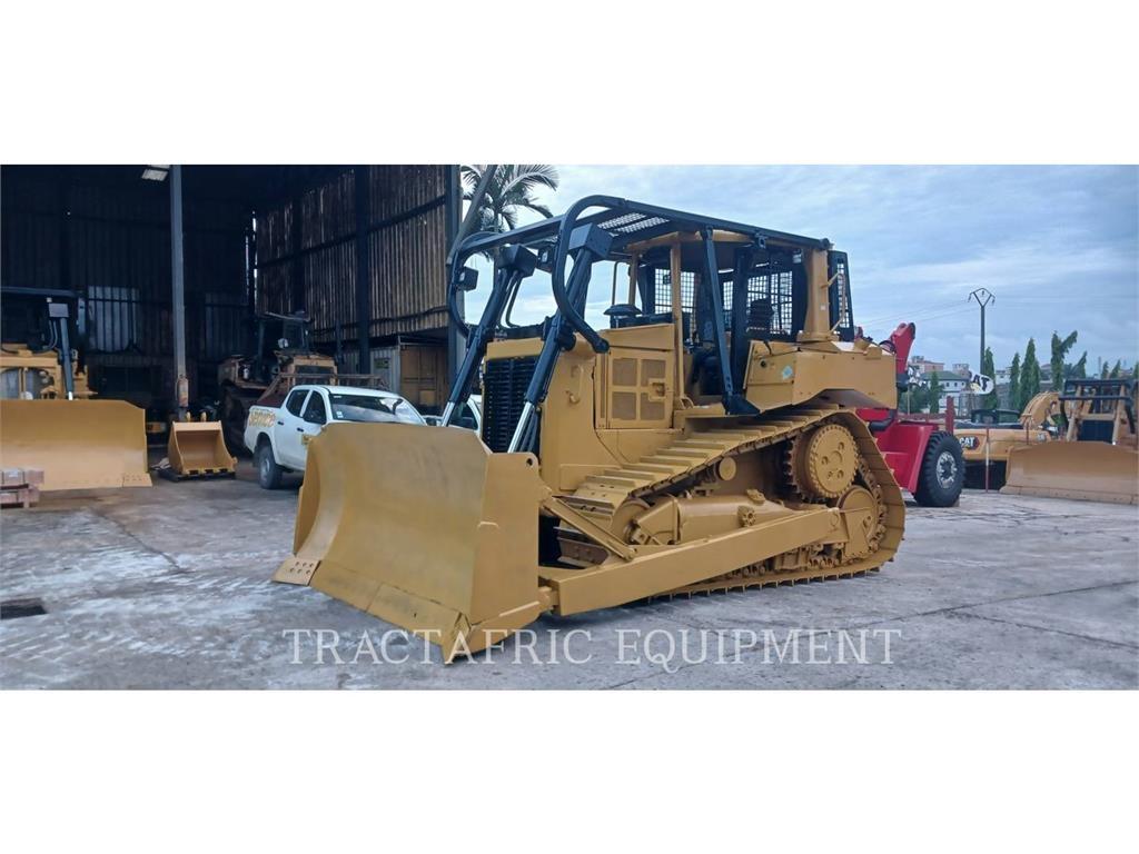 CAT D6RXL Buldozer sobre oruga