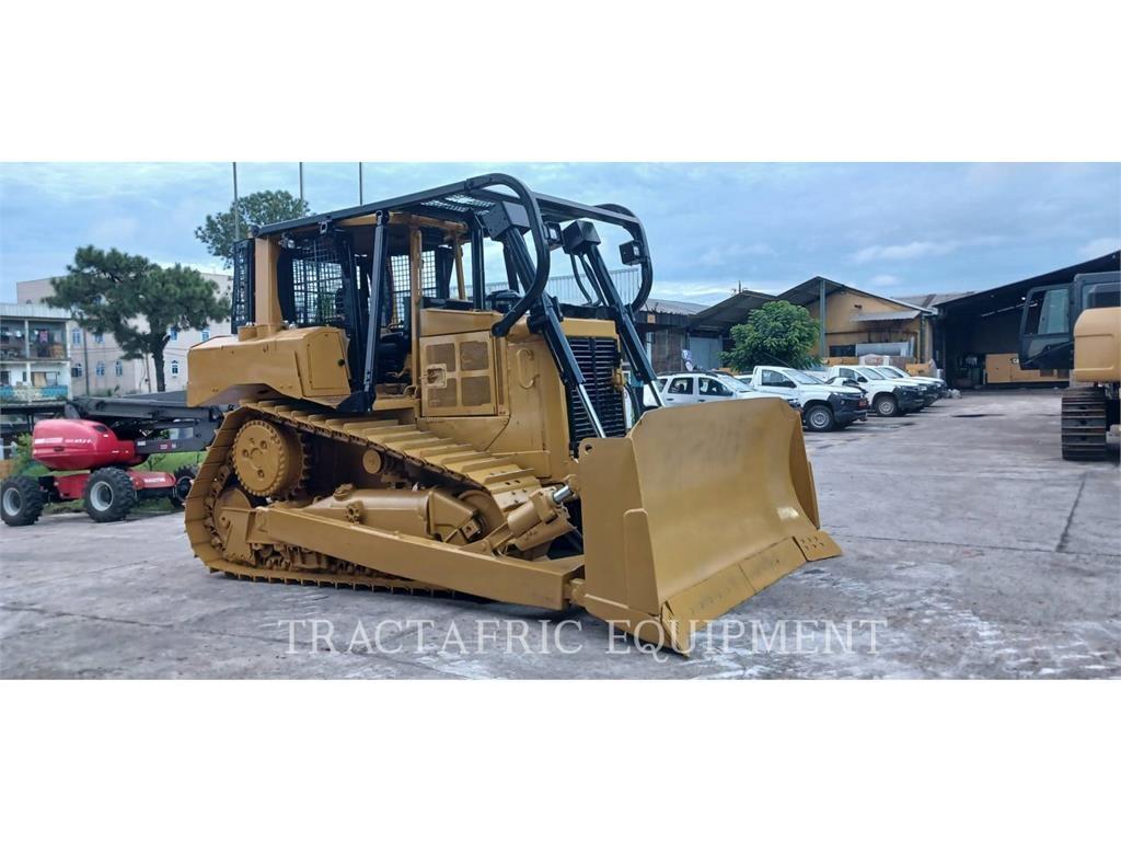 CAT D6RXL Buldozer sobre oruga