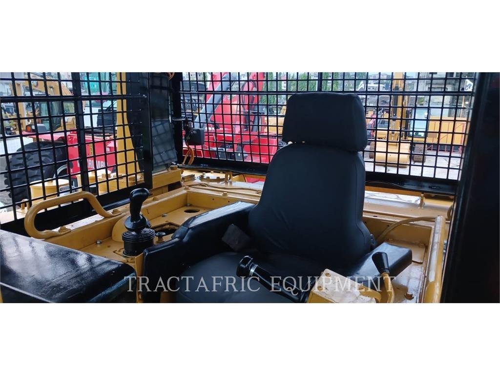 CAT D6RXL Buldozer sobre oruga