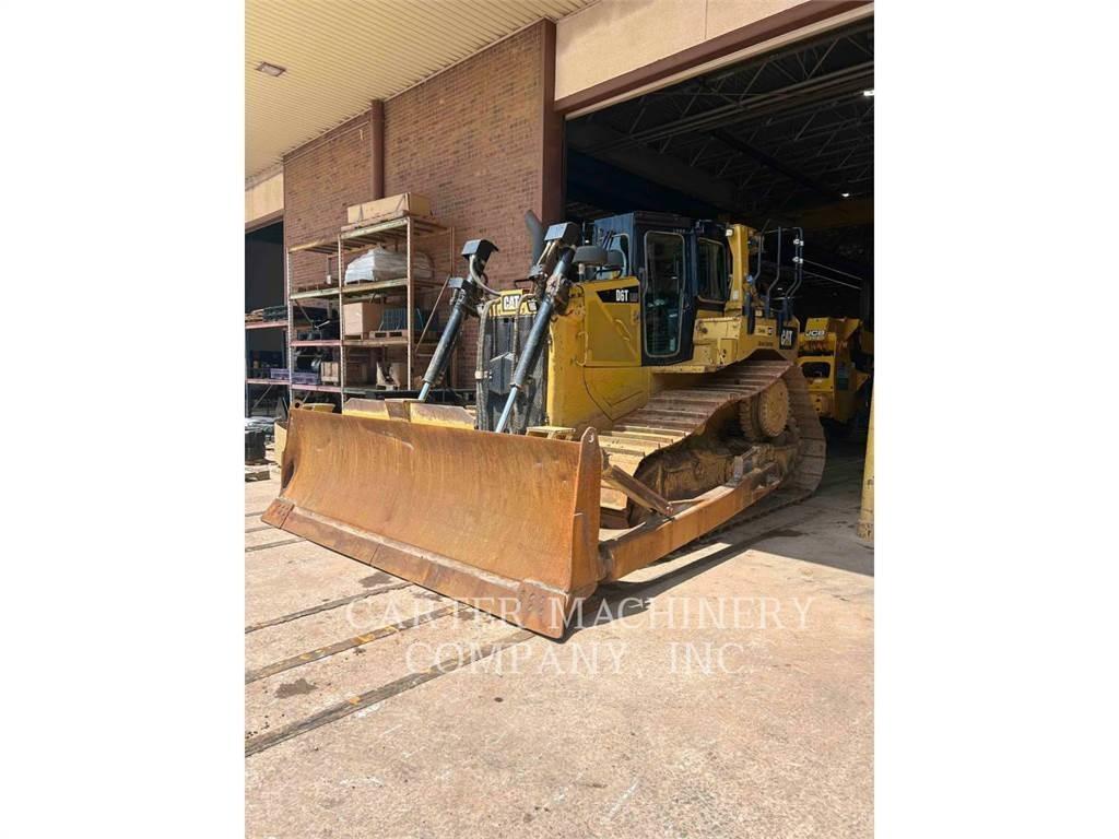 CAT D6T Buldozer sobre oruga