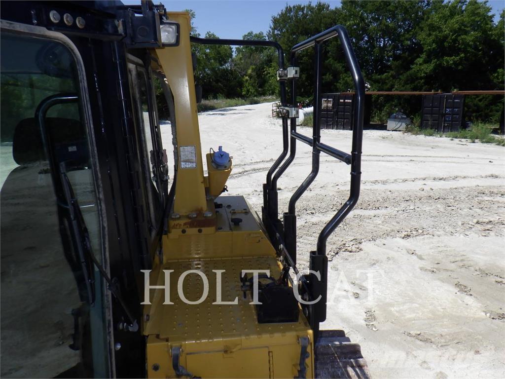 CAT D6T Buldozer sobre oruga