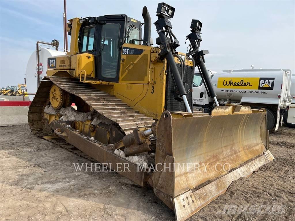 CAT D6T LGP S Buldozer sobre oruga