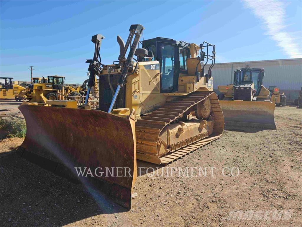 CAT D6T LGPVPT Buldozer sobre oruga