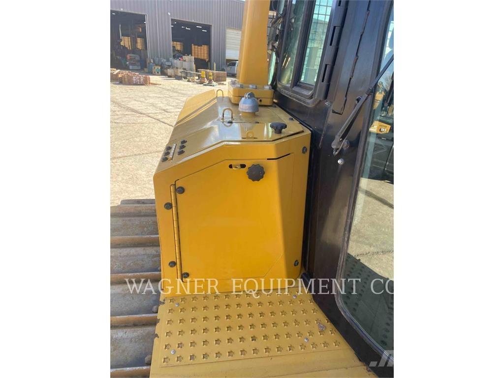 CAT D6T LGPVPT Buldozer sobre oruga